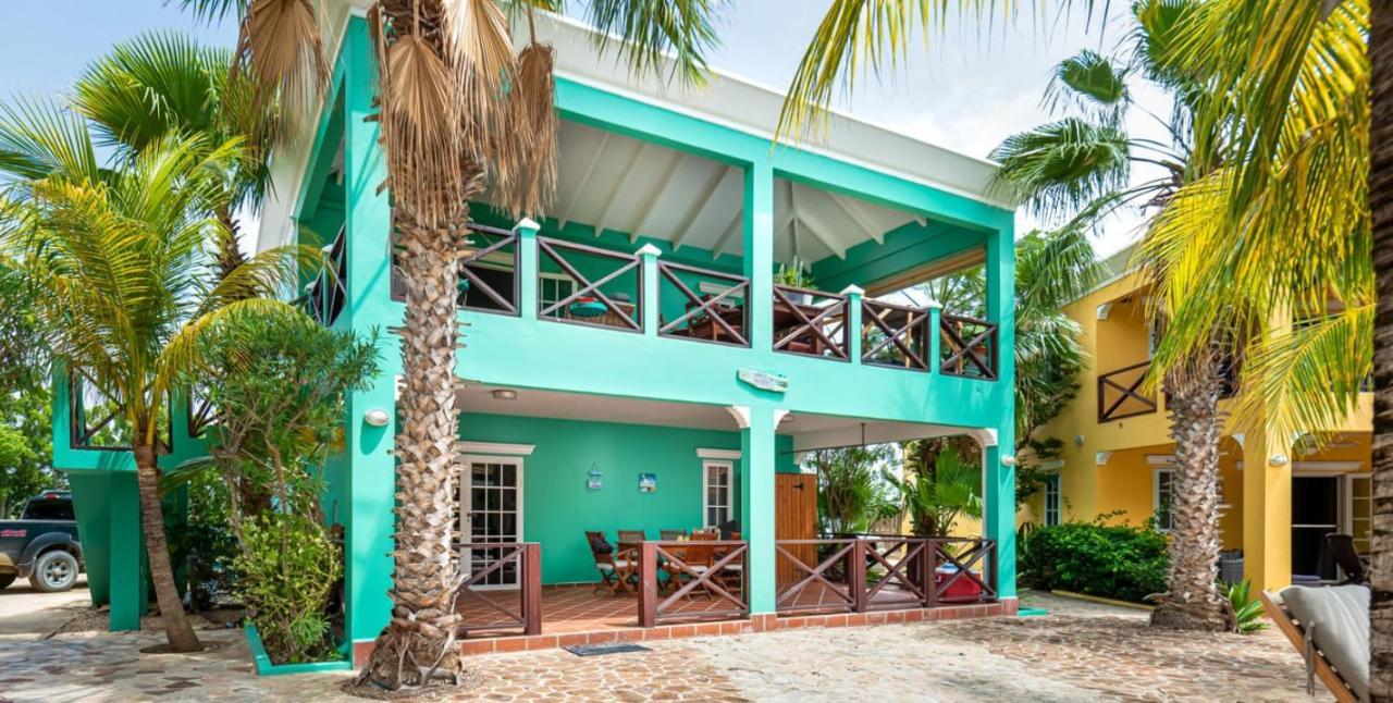 Villa Olivia Poolside Kralendijk  Bagian luar foto