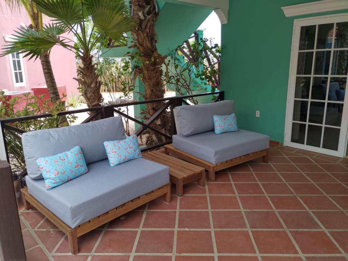 Villa Olivia Poolside Kralendijk  Bagian luar foto